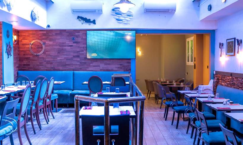 Salle du restaurant La Marina